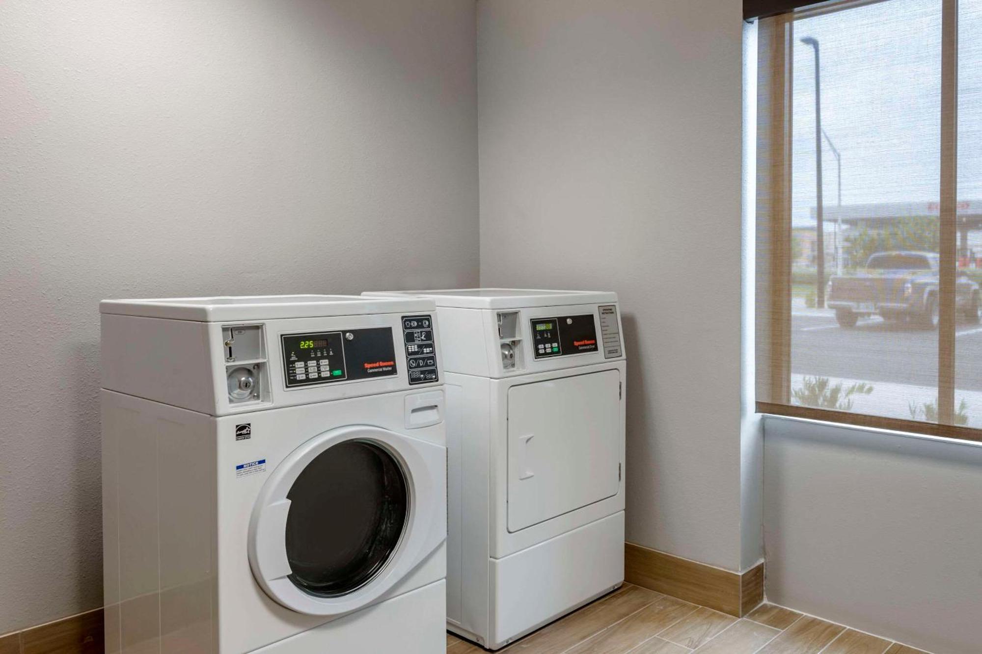 Comfort Inn&Suites Jacksonville - Orange Park Extérieur photo